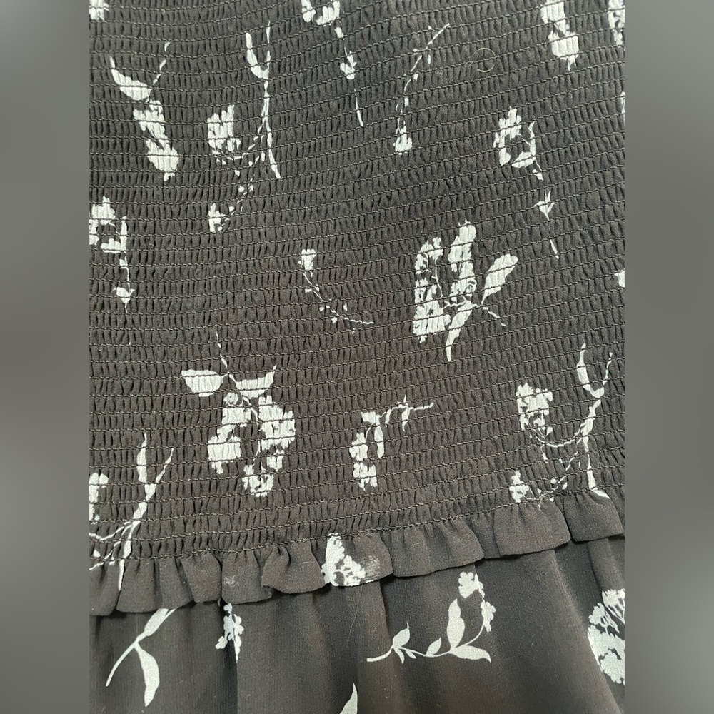 Wilfred Black and White Floral Mini Dress - Picture 3 of 4
